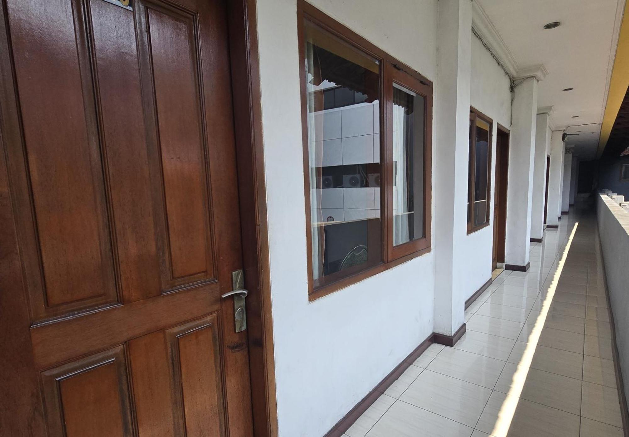 Hotel Maxim Kwitang Giacarta Esterno foto
